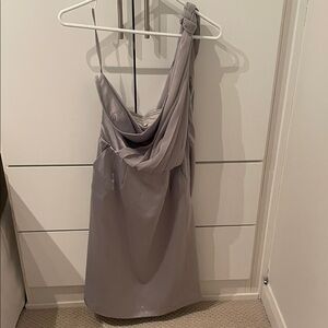 RW&CO. Chic One-Shoulder Silver Gray Dress
